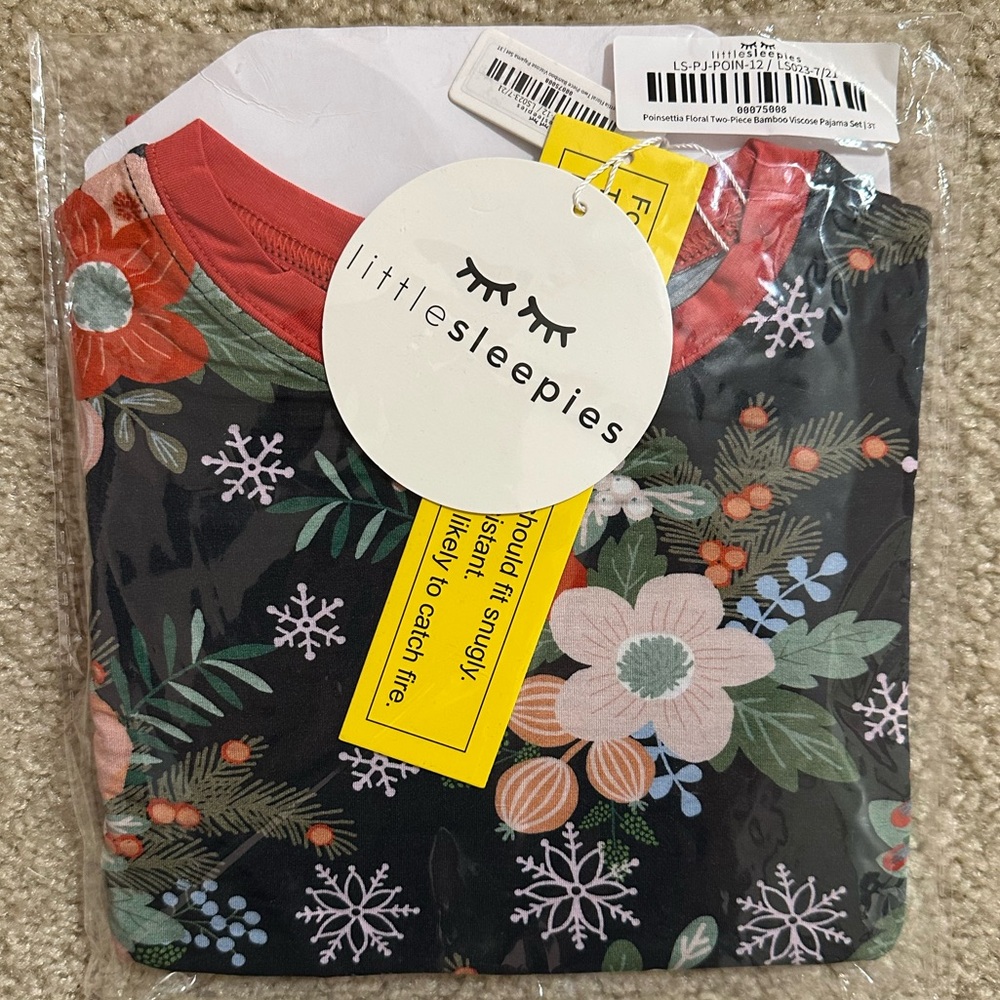 NIB little Sleepies Poinsettia Floral Pajama Set Sz 3T